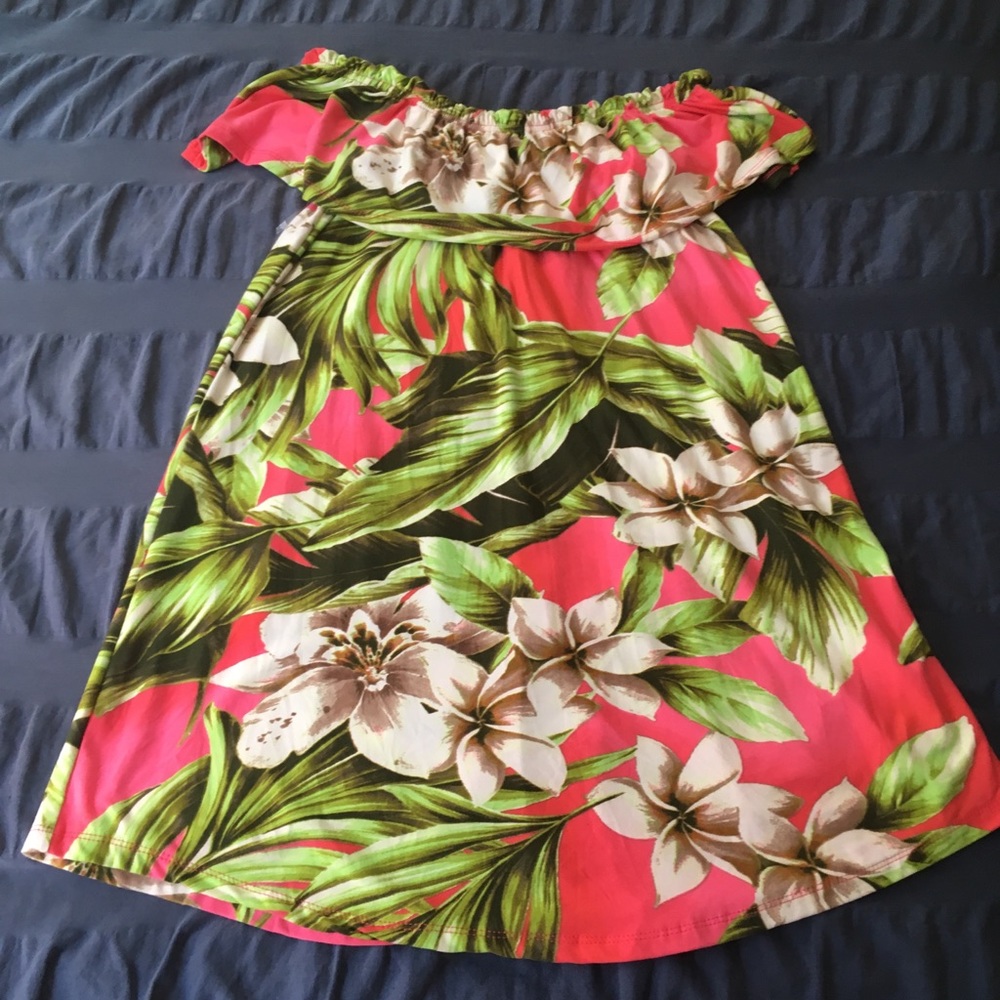 Off Shoulder Dress - Picture 6 of 7